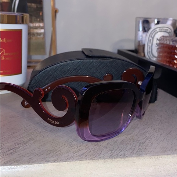 prada curved sunglasses